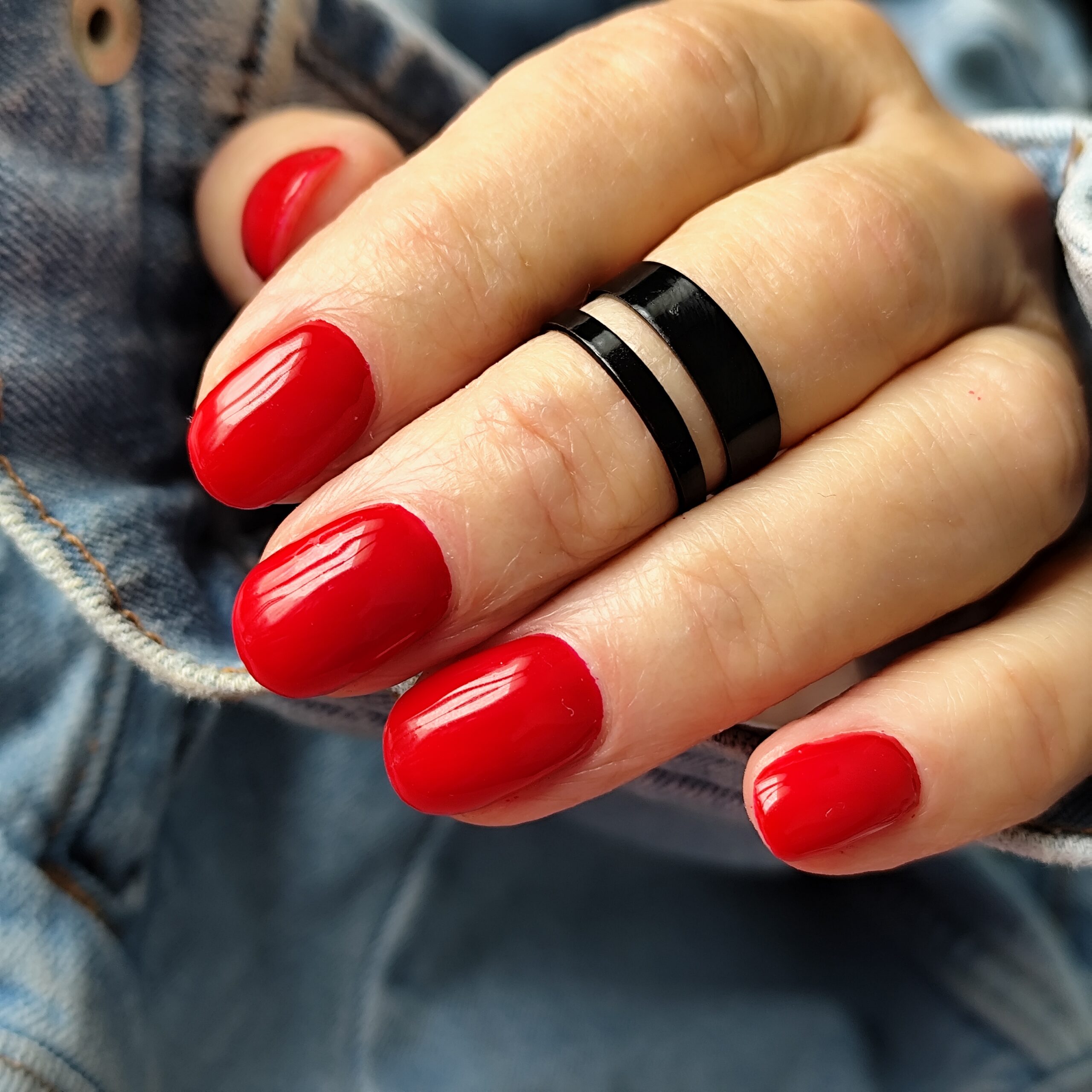 ongles rouges iffendic